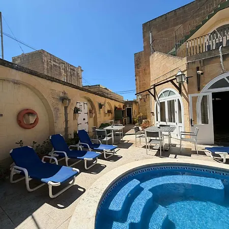 Ta Nina * Zebbug (Gozo)